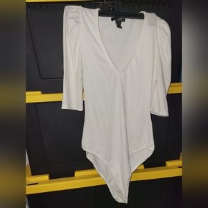 Forever 21 Women Size Small White 3/4 sleeve, bodysuit top